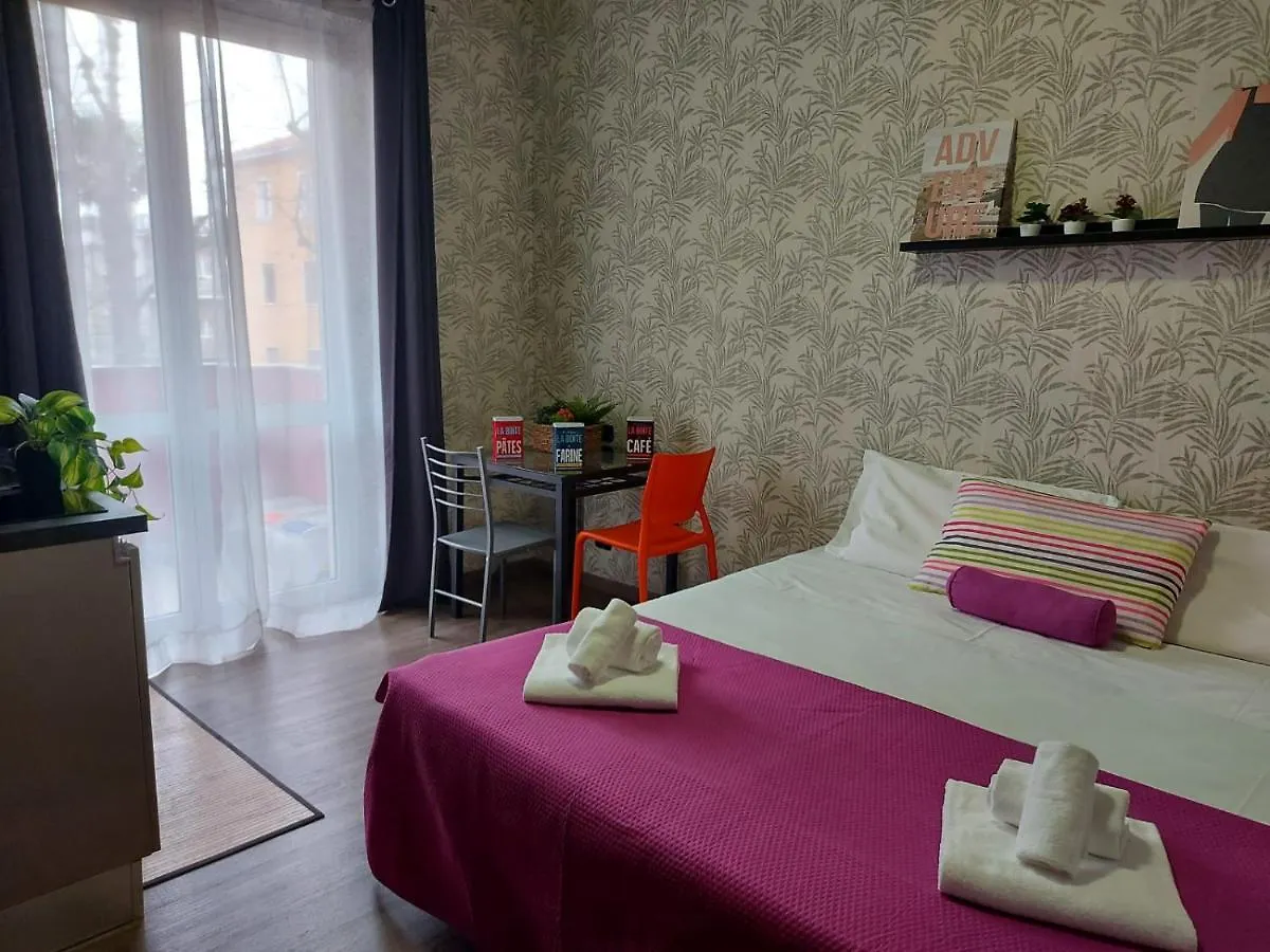 Residence La Red Rho Aparthotel