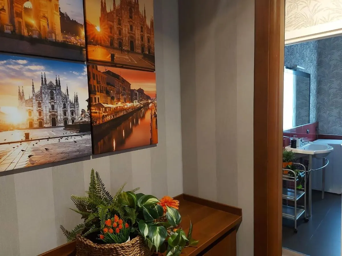 **** Apartahotel Residence La Red Rho Italia